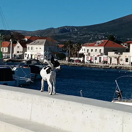 By Osibov, Diamondfish Apartment *