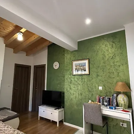 By Osibov, Diamondfish Apartment *